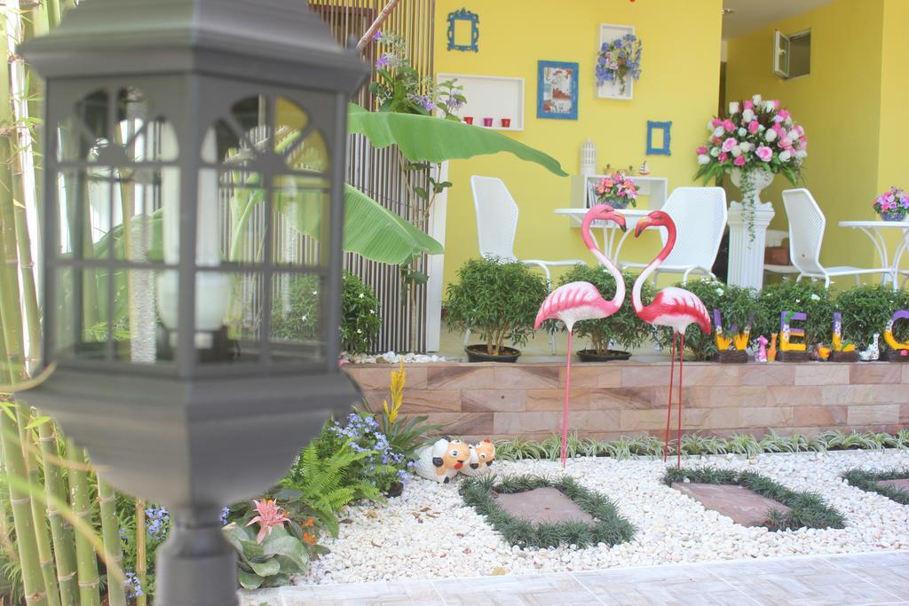 The Moonlight Place Bang Lamung Buitenkant foto