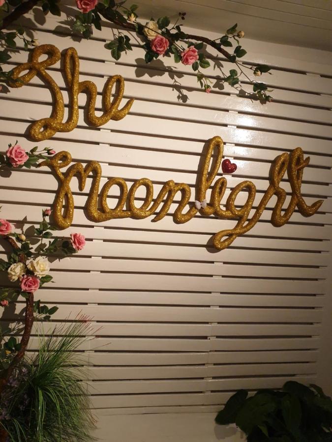 The Moonlight Place Bang Lamung Buitenkant foto
